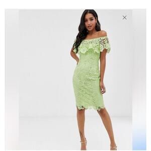 Paper Dolls Bardot Lace Pencil Lace Off the Shoulder Green Dress Size 2